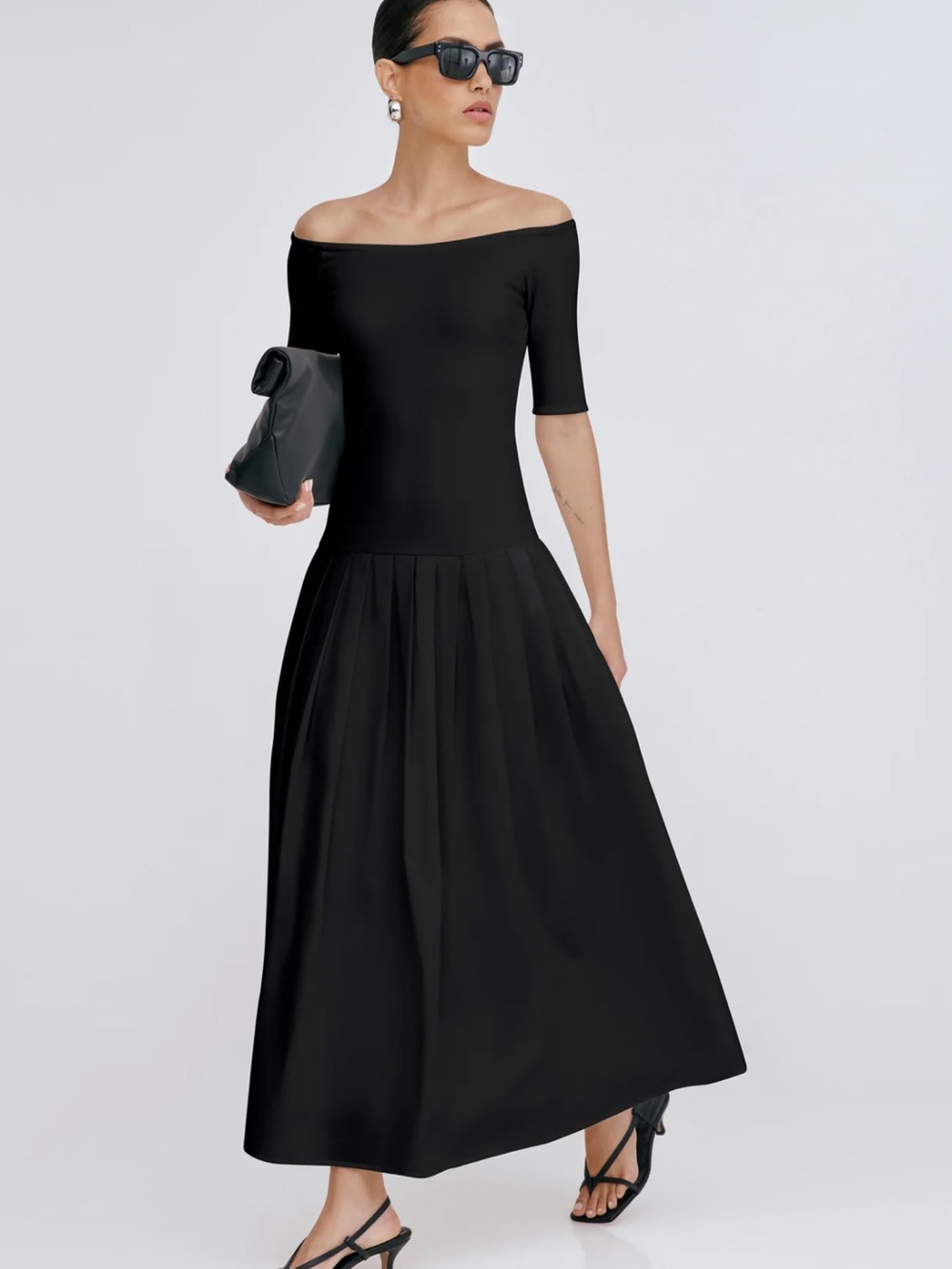 Classic & Elegant Marcella Black Midi Dress. Size Small. EUC.